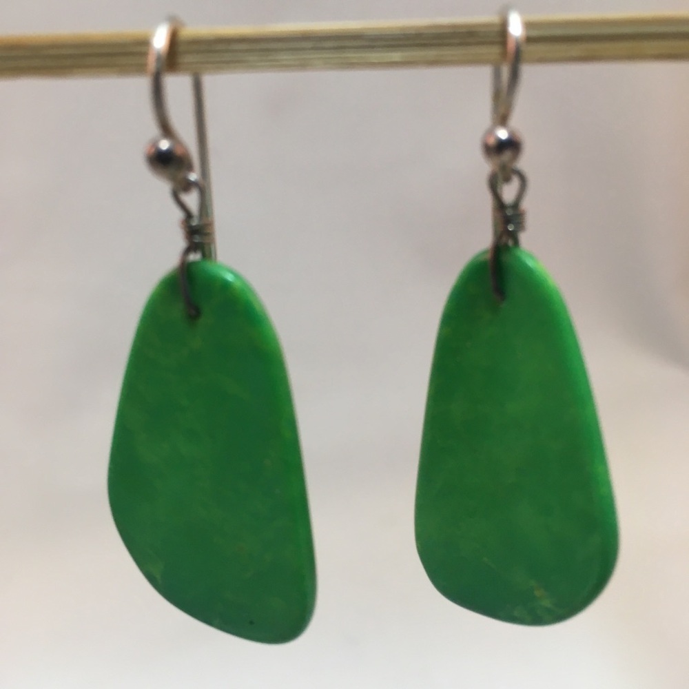 Green Stone Teardrop Dangle Earrings